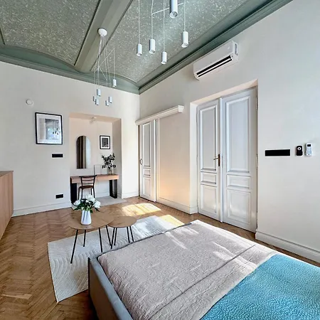 Apartment Krowoderska 1a High Standard